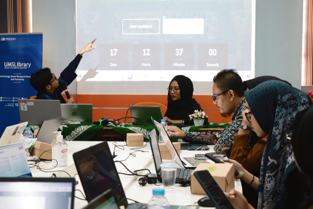 Dorong Luaran Artikel Ilmiah Berkualitas, Perpustakaan UMS Berikan Pelatihan Penulisan Batch 1