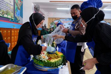 Lomba Tumpeng untuk Sambut Milad ke-24 SD Muhammadiyah PK Solo