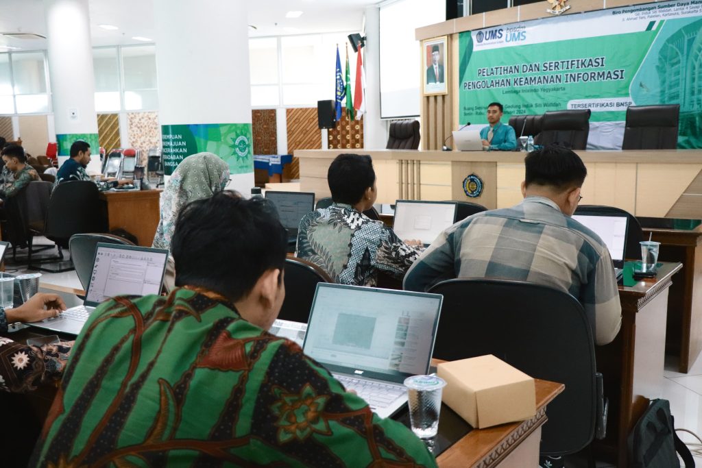 Tenaga Kependidikan UMS Ikuti Sertifikasi Teknisi Tenaga Kependidikan