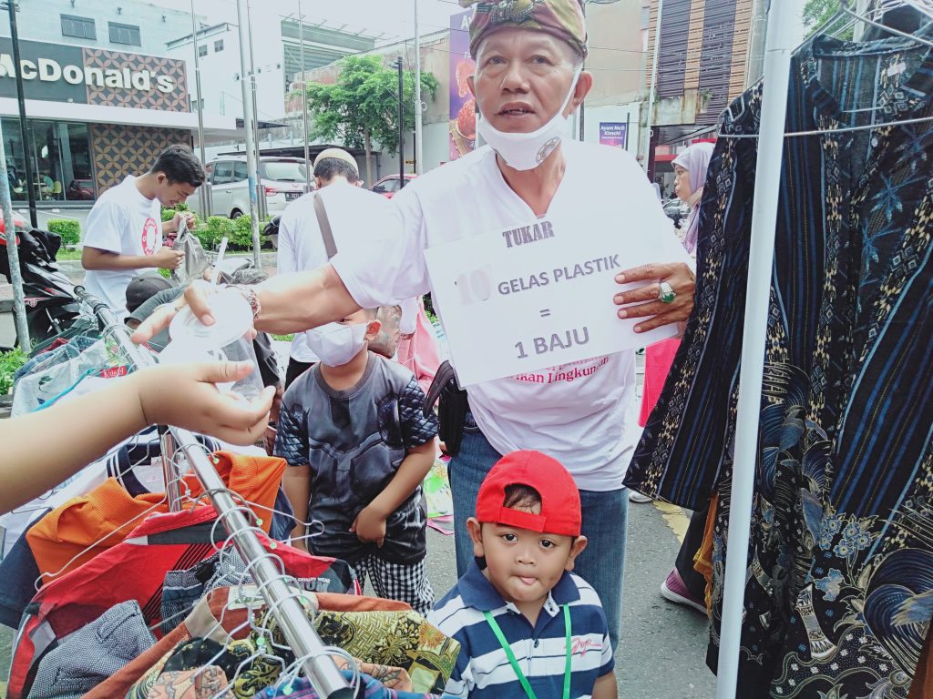 Menggagas Gerakan 3 R di Sekolah Sebagai Media Pendidikan Karakter