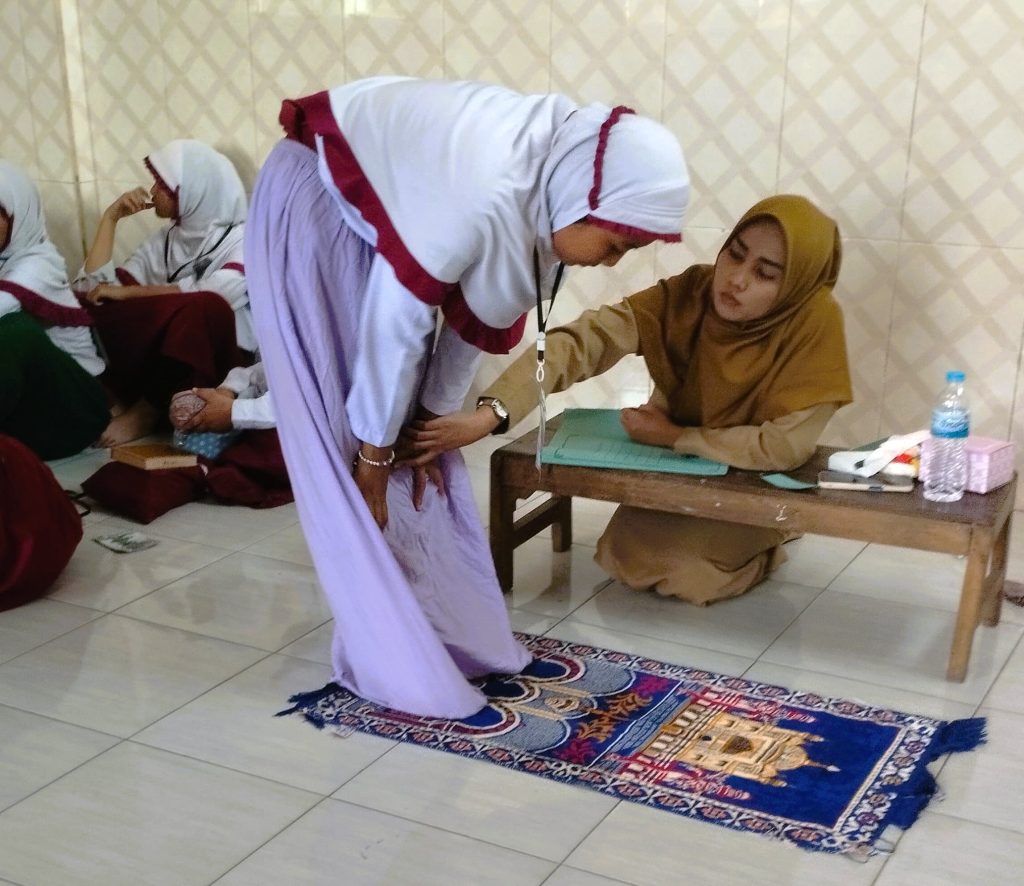 Siswa SD Muhammadiyah 2 Solo Ikuti Ujian Praktik Pendidikan Agama Islam