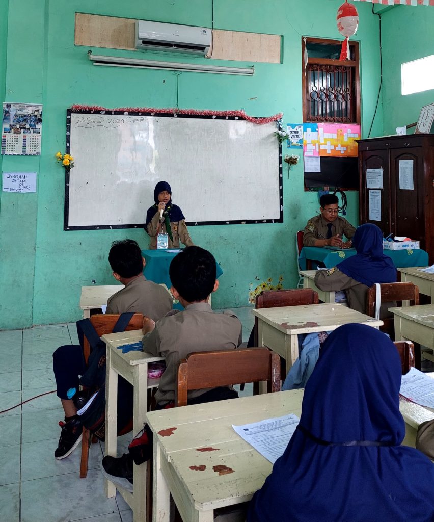 Siswa SD Muhammadiyah 2 Solo Ujian Praktik Sesorah