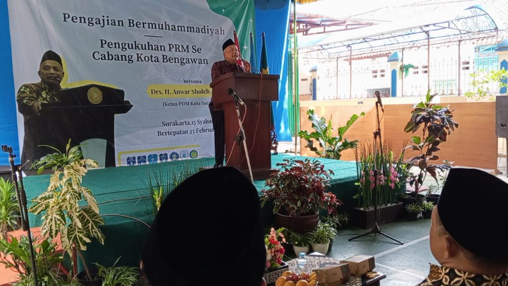 Ratusan Warga Meriahkan Pengajian Hari Ber-Muhammadiyah PCM Kota Bengawan