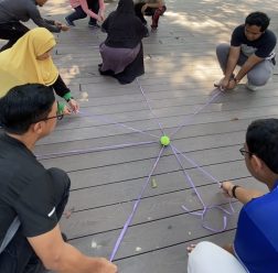 Mahasiswa UMS Bagikan Tip Pola Hidup Sehat di Tengah Kesibukan di Mahidol University Thailand