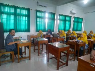 SMA Muhammadiyah PK Kottabarat Gelar Kajian Islam Wasathiyah