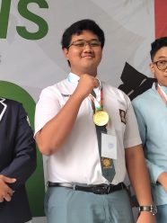 Menyukai Trade dan Currencies, Antarkan Andhra Raih Medali Emas Olimpiade Ekonomi