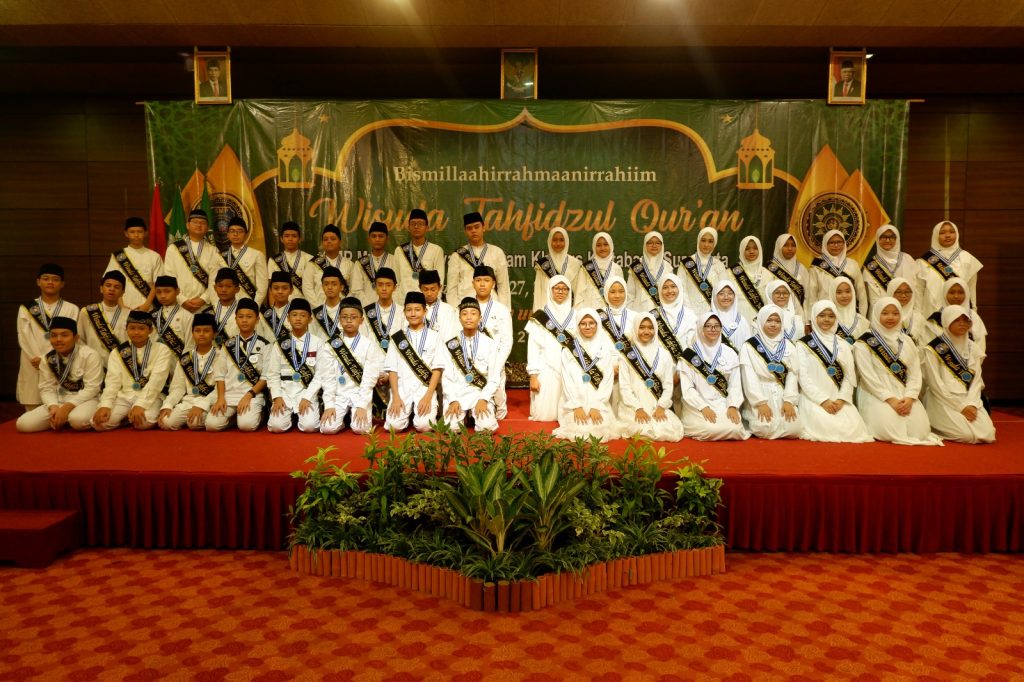 Sebanyak 49 Siswa SMP Muhammadiyah PK Solo Ikuti Wisuda Tahfiz