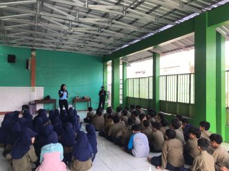 Siswa Kelas 4 SD Muhammadiyah 2 Belajar Ketangkasan dan Kecerdasan Bersama HiLo