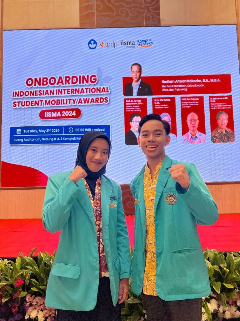 2 Mahasiswa UMS Dibekali di IISMA Awardee 2024, Harap jadi Representasi Indonesia Emas