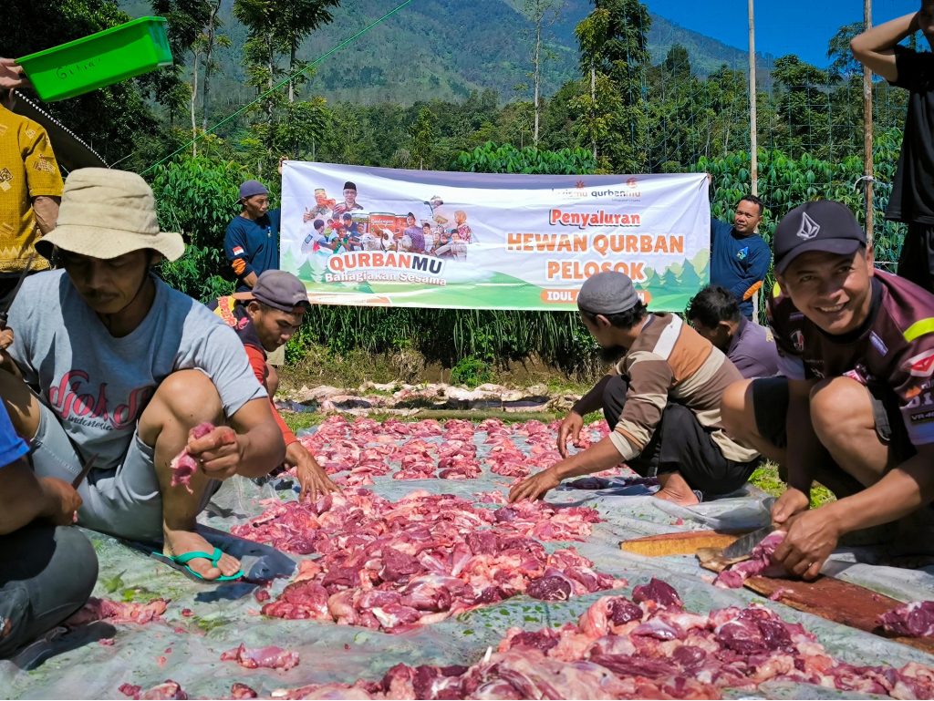 Lazismu Solo Kembali Tebar Hewan Kurban ke Daerah Pelosok di Kabupaten Semarang