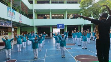 Mengawali Tahun Ajaran Baru, SD Muhammadiyah 1 Solo Gelar Senam Sehat dan Workshop