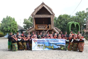 Sebagai Bentuk Apresiasi, Perguruan Muhammadiyah Kottabarat Ajak Guru dan Tendik Edutrip ke Lombok
