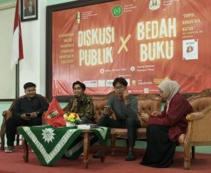 Kader IMM Shabran UMS Kupas Buku Simpul Romantika Ikatan di Universitas Muhammadiyah Purworejo