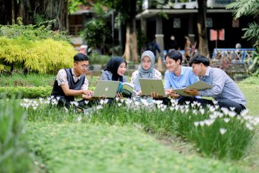 Ilustrasi perkuliahan di UMS.