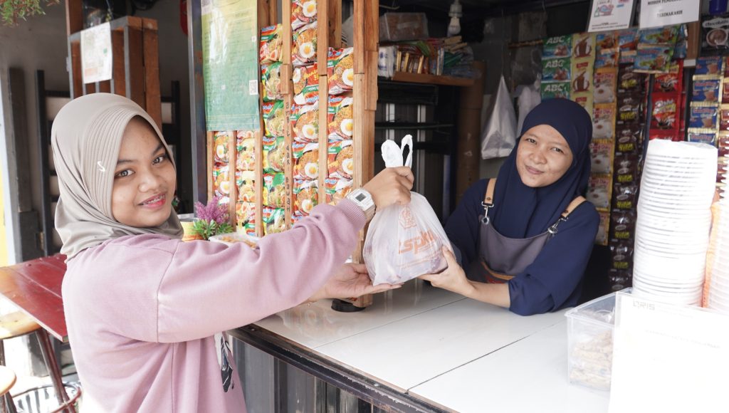 ITS PKU Muhammadiyah Solo Bagikan 750 Paket Daging Kurban