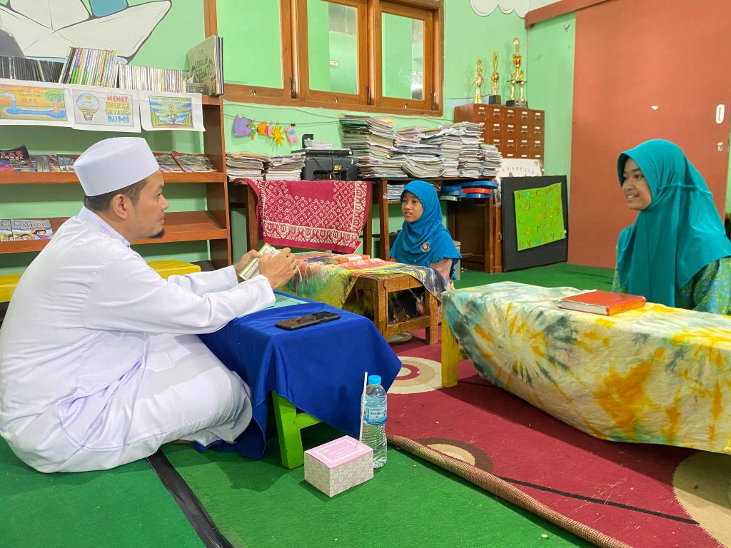 Gelar Ujian Tahfiz, SD Muhammadiyah 2 Solo Ingin Siswa Makin Cinta Al-Qur’an