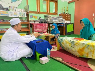 Gelar Ujian Tahfiz, SD Muhammadiyah 2 Solo Ingin Siswa Makin Cinta Al-Qur’an