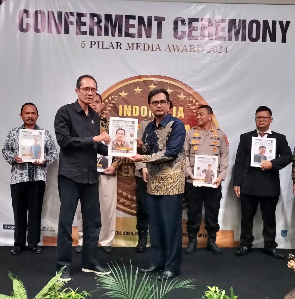 SMP Muh PK Solo Raih Penghargaan Most Favorite and Excellent Islamic Junior School