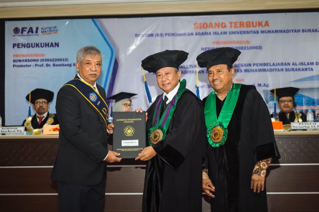 Lulusan Doktor Baru PAI UMS Beri Gambaran Peradaban Islam Masa Depan