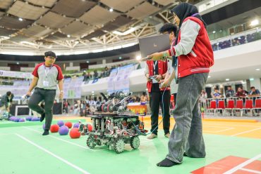 KRI 2024 UMS: Robot Diharapkan Mampu Atasi Permasalahan Sosial