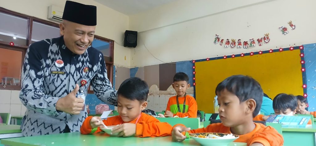 Dinkes Semarang Apresiasi Program Makan Siang Sehat SD Muhammadiyah 1 Solo