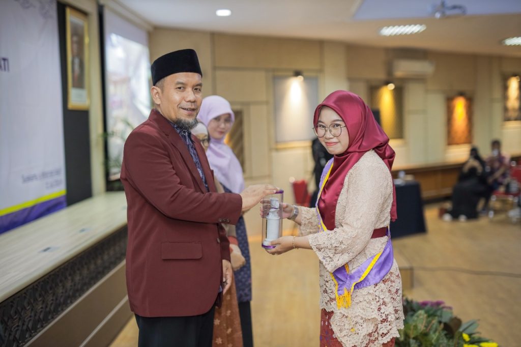 Lulusan Psikologi UMS Harus Bermanfaat dan Jaga Kualitas Kerja