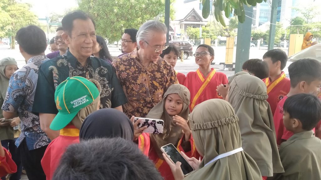 Jurnalis Cilik SD Muhammadiyah 1 Solo Pede Saat Wawancara