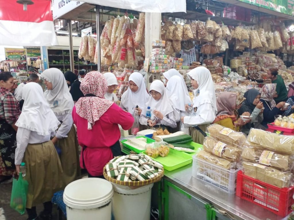 Ekonom UMS Soroti Risiko Ritel dan Tantangan Sektor Riil di Tengah Euforia IHSG