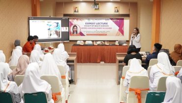 ITS PKU Muhammadiyah Solo Gelar Kuliah Pakar Internasional