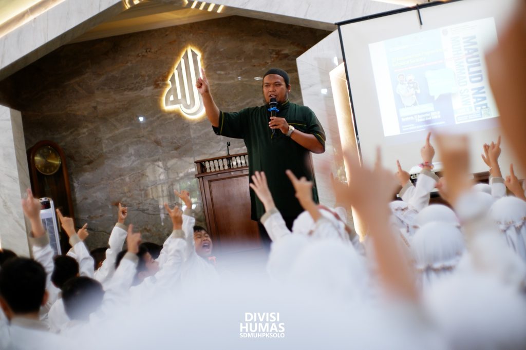 SD Muhammadiyah PK Solo Gelar Peringatan Maulid Nabi Muhammad