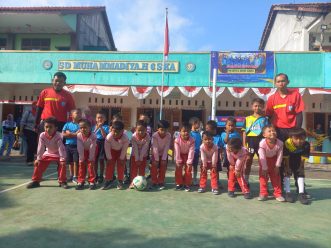 SD Muhammadiyah 6 Solo merayakan Hari Olahraga Nasional (Haornas) Ke-41 pada 9 September 2024 dengan menggelar kompetisi futsal untuk anak usia TK bertajuk MUVISKA CUP Futsal Competition. Kegiatan berlangsung di lapangan olahraga sekolah setempat.