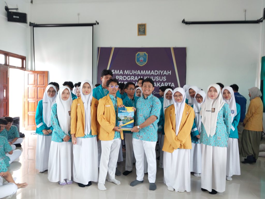Pengukuhan Pimpinan Ranting IPM SMA Muhammadiyah PK Solo