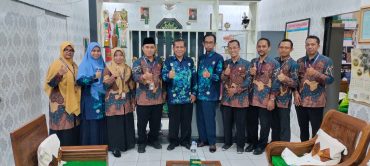 SD Muhammadiyah 2 Solo Terima Kunjungan SD Muhammadiyah 4 Pucang, Surabaya