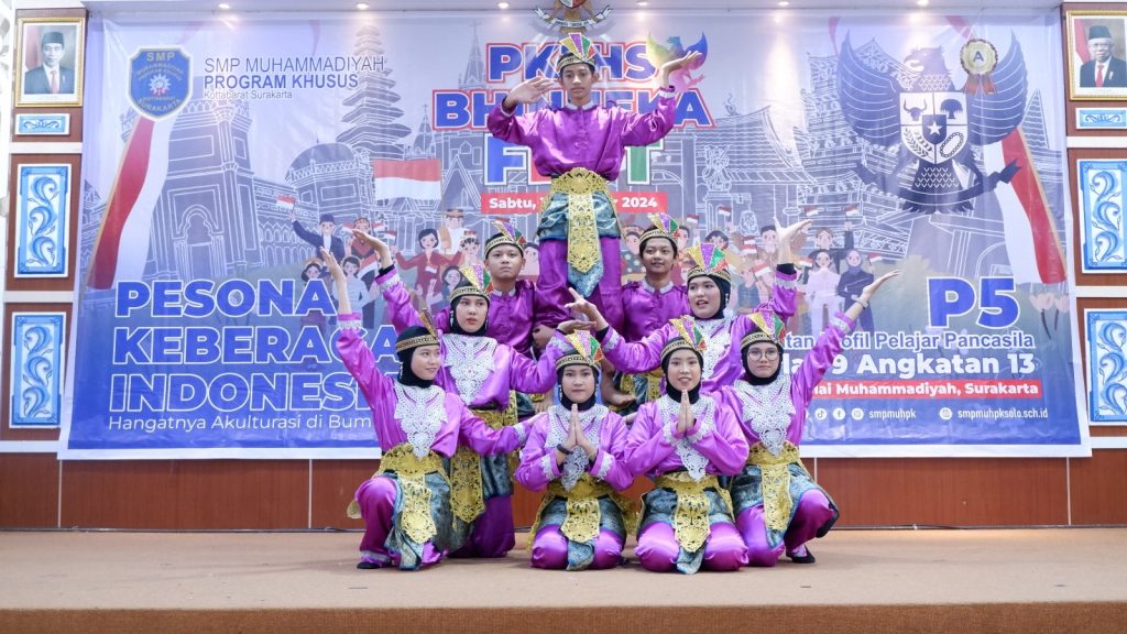 Bhineka Festival di SMP Muhammadiyah PK Solo Ajarkan Akulturasi Budaya