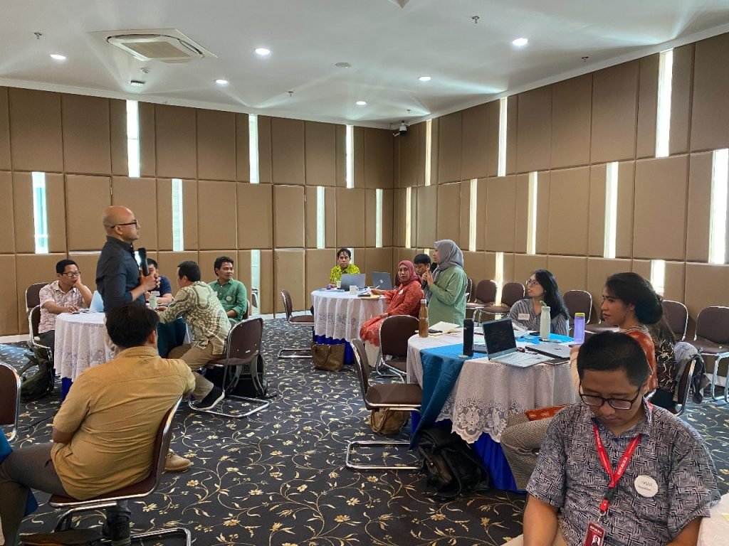 GreenFaith Indonesia berkolaborasi dengan Tempo Institute dan 1000 Cahaya gelar Pelatihan Jurnalisme Lingkungan untuk Reporter Media Berbasis Keagamaan, pada Rabu-Kamis, (2-3/10/2024) di Aula Lantai 6 Gedung Pusat Dakwah Muhammadiyah, Jakarta Pusat.