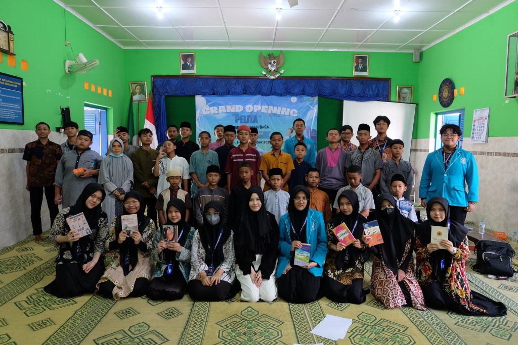 PRM Pajang Utara Grand Opening Taman Baca di PAKYM Kota Solo