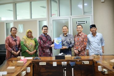 Universitas Mercu Buana Jakarta Studi Banding ke UMS, Bahas Strategi Pengembangan Institusi