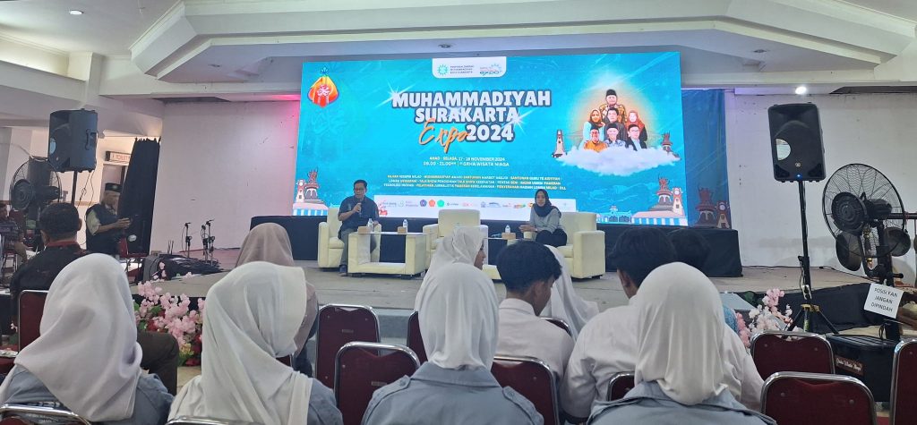 Pelatihan Jurnalistik dan Fiksi Ramaikan Muhammadiyah Surakarta Expo 2024