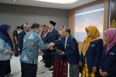 UMS Jadi Kampus Terbanyak Penerima SK Kenaikan Jabatan Dosen LLDIKTI Wilayah VI