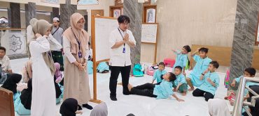 14 Siswa SMA Muhammadiyah PK Solo Ikuti Live In Society di Pajang