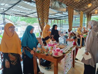 Tim P2AD UMS Gelar Karya Inovatif Guru dan Siswa PAUD Aisyiyah Gatak