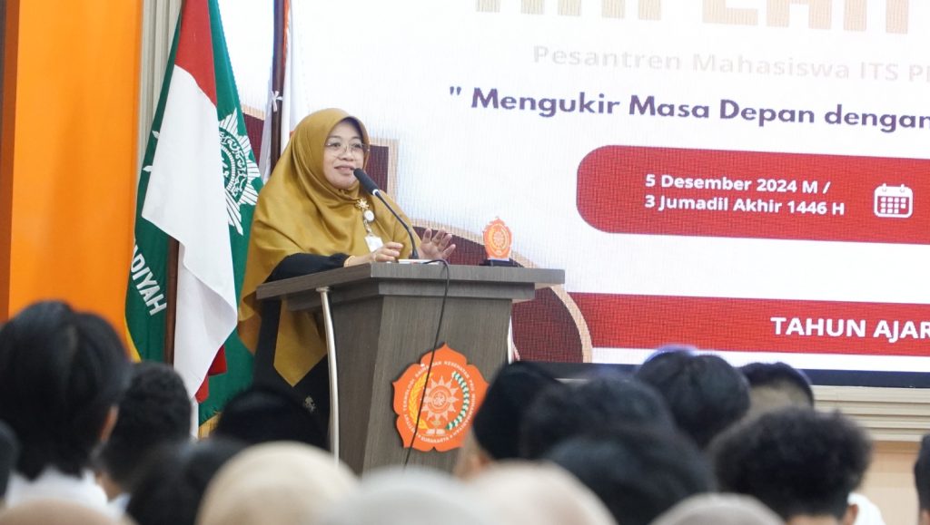 Pesma ITS PKU Muhammadiyah Solo Mewisuda 300 Mahasiswa