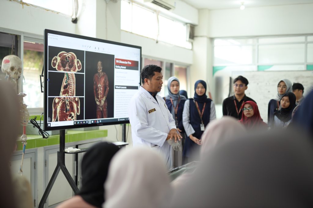 Program UMS Future Insight, Kesempatan bagi Siswa Rasakan Keseruan Berkuliah di Kampus UMS