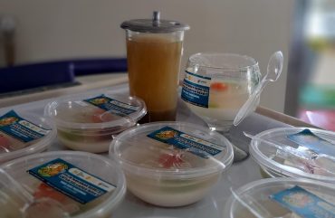 RS PKU Muhammadiyah Solo Peringati Hari Gizi Nasional dengan Berbagi Snack Sehat