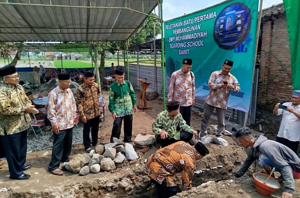 SMP Muhammadiyah PK Sawit Mulai Bangun Gedung
