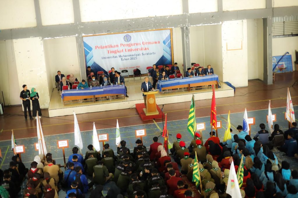 Rangkul Potensi Besar, UMS Lantik Pengurus Ormawa Tingkat Universitas Tahun 2025