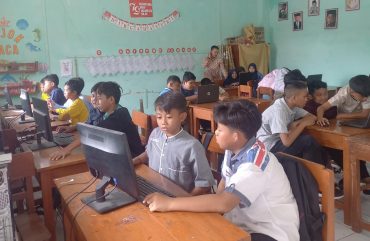 SD Muhammadiyah 6 Plus Solo Gelar Kegiatan Liburan Produktif