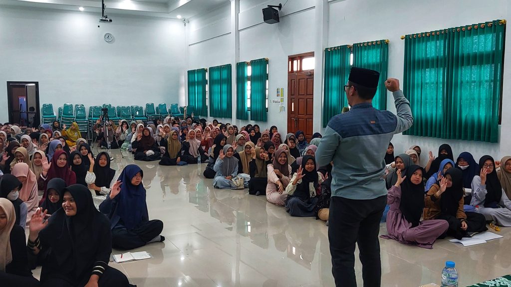 Sambut Isra Mikraj, SMA Muhammadiyah PK Solo Gelar Pengajian