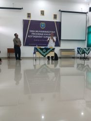 Siswa SMA Muhammadiyah PK Solo Dididik Wirausaha Sejak Dini