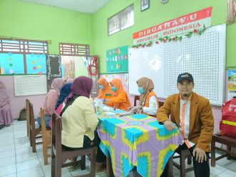 Cek Kesehatan Gratis RS PKU Muhammadiyah Solo Warnai Road to Milad SD Muhammadiyah 5 Solo